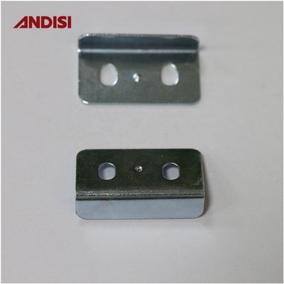 L Meubelstaal Flat Angle Bracket Connector met 0,8 mm dikte en 32x17x8,23 mm grootte